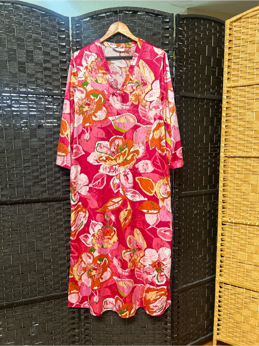 Natori maxi length lounge dress size small floral coastal beachwear